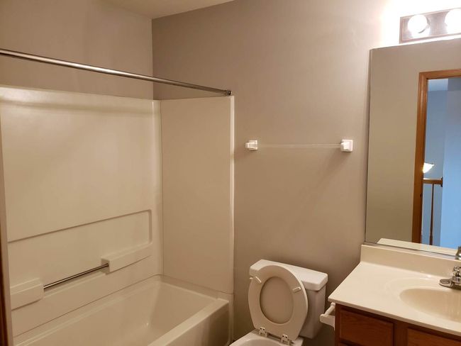 3049 Creekside Dr, Townhouse with 3 bedrooms, 3 bathrooms and 2 parking in Plainfield IL | Image 14