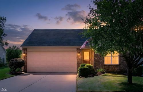 2053 Acorn Blvd, Franklin, IN, 46131-7306 | Card Image
