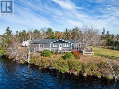 2472 Shore Rd, House other with 2 bedrooms, 1 bathrooms and null parking in Roseway NS | Image 2