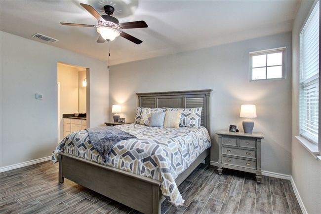 101 - 321 Dancing Oak Ln, Condo with 2 bedrooms, 3 bathrooms and 1 parking in San Marcos TX | Image 18