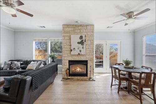 unit-149-7501 Shadowridge Run, Austin, TX, 78749-4295 | Card Image