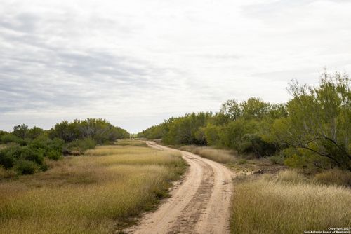 6 Highway 1581, Pearsall, TX, 78061 | Card Image