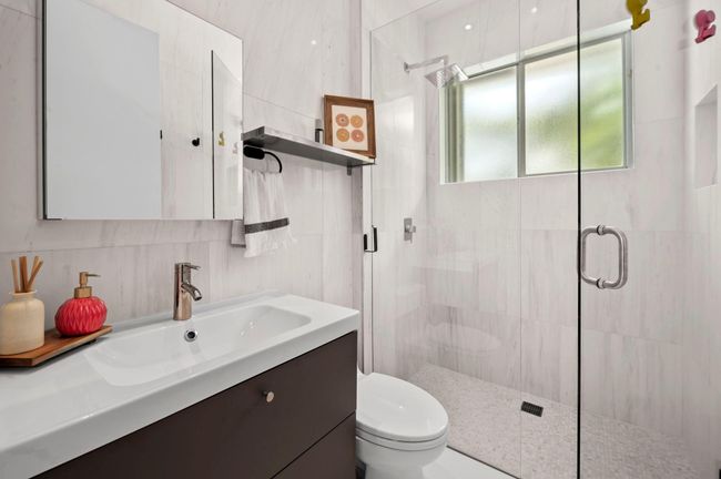 2904 Oakbrook Dr, House other with 5 bedrooms, 4 bathrooms and null parking in Weston FL | Image 28