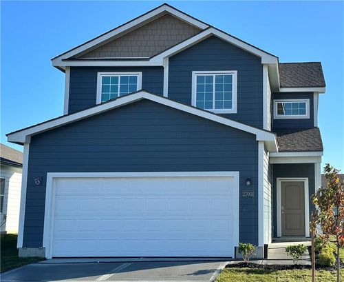 27003 E Oak View Dr, Lee's Summit, MO, 64086 | Card Image