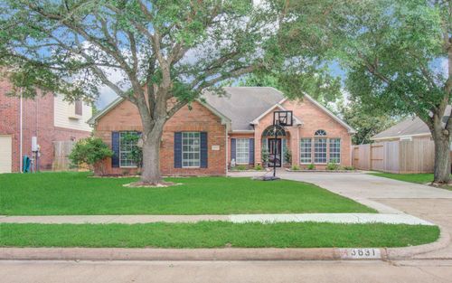 3631 Sunset Meadows Drive, Pearland, TX, 77581 | Card Image