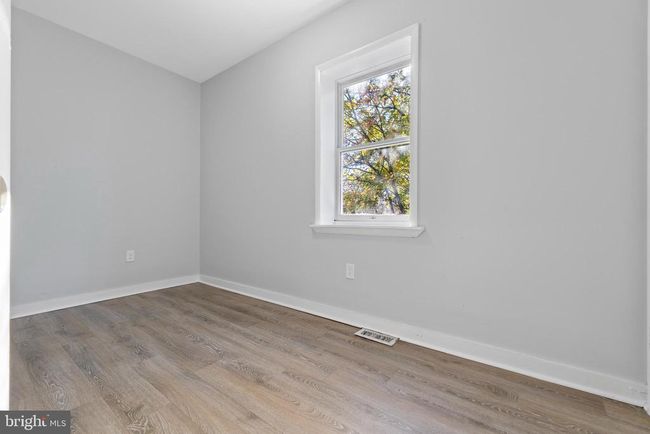 1826 Us Highway 1, Home with 5 bedrooms, 2 bathrooms and null parking in LAWRENCE TOWNSHIP NJ | Image 11