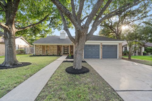 2600 Chowan Way, Round Rock, TX, 78681-7205 | Card Image