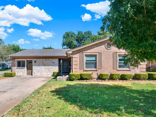 1338 Belaire Dr, Richardson, TX, 75080-4703 | Card Image