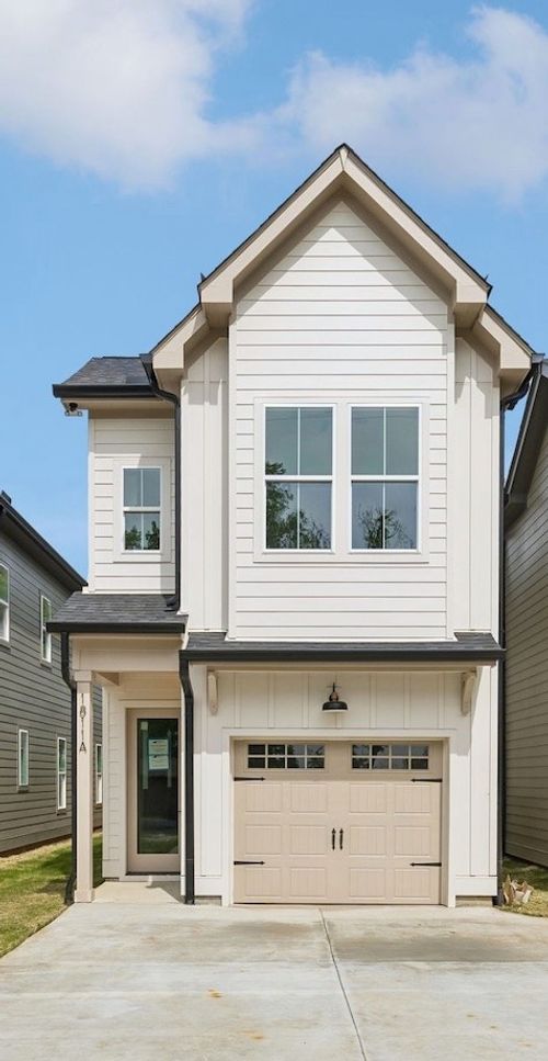 1811A Manchester Ave, Nashville, TN, 37218-2680 | Card Image