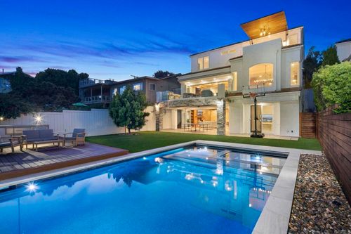 1715 Malden Street, San Diego, CA, 92109 | Card Image