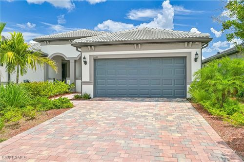 16688 Rolling Rock Blvd, ALVA, FL, 33920-4708 | Card Image