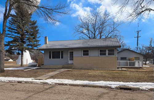 206 14th St N, Wheaton, MN, 56296-1033 | Card Image