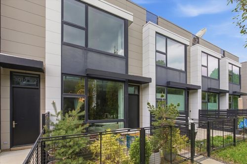 3-1019 Cleveland Ave, Chicago, IL, 60610-2974 | Card Image