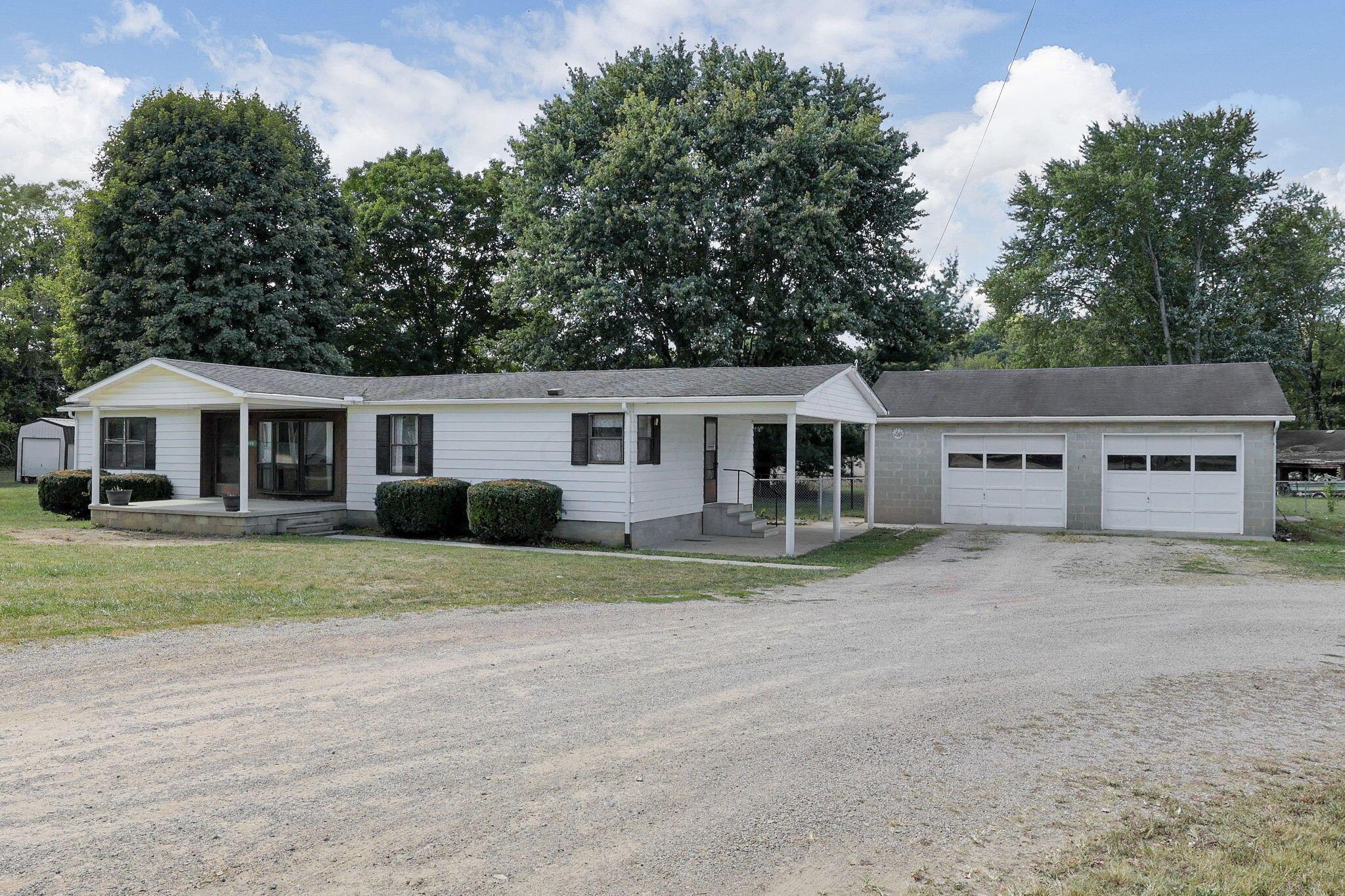 Shriner St, Laurelville, OH 43135