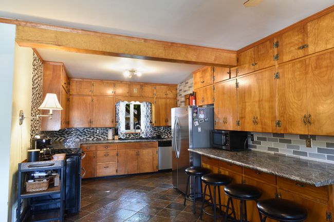 5 S Dixie Ln, House other with 3 bedrooms, 2 bathrooms and 2 parking in Pontiac IL | Image 11