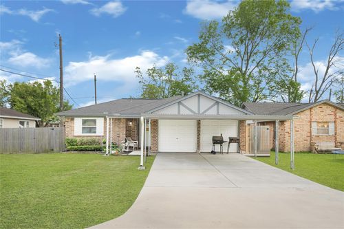 6410 Olson Ln, Pasadena, TX, 77505-3328 | Card Image