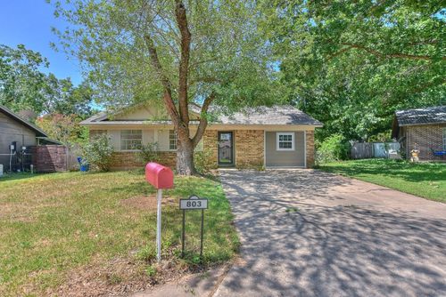 803 Easy Day Cv, Austin, TX, 78745-3921 | Card Image