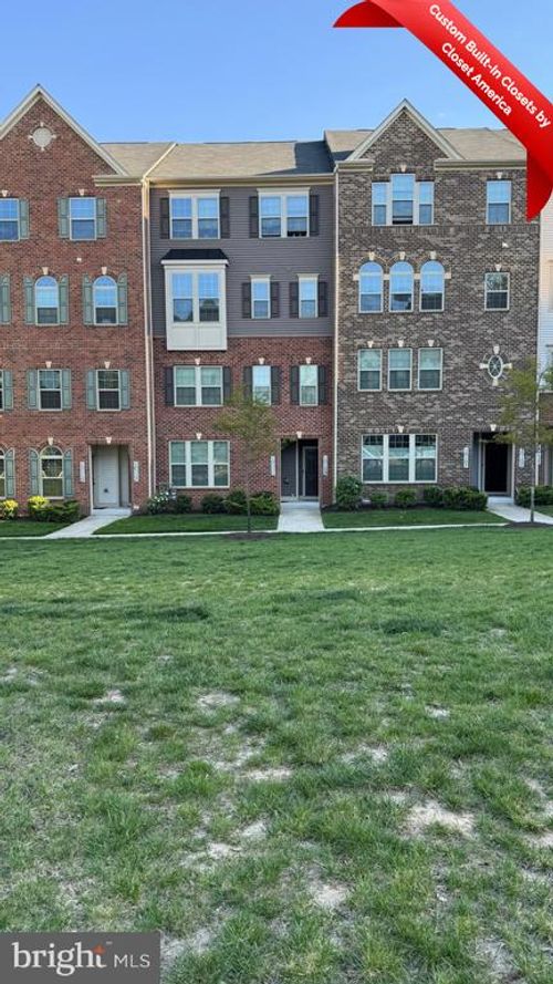 18-10111 Dorsey Ln, LANHAM, MD, 20706-2568 | Card Image