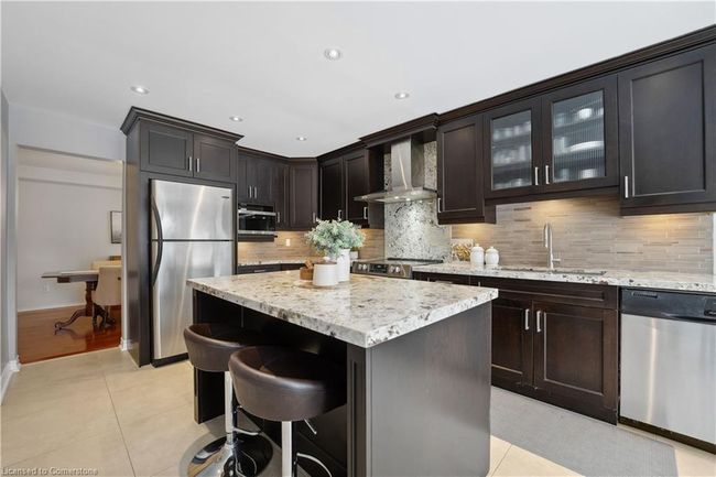 3962 Renfrew Cres, House other with 4 bedrooms, 4 bathrooms and 4 parking in Mississauga ON | Image 10
