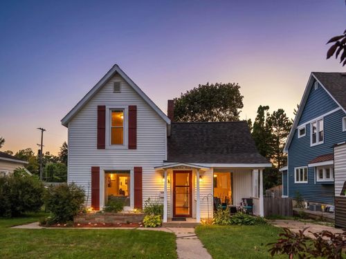 717 E Garfield St, Cadillac, MI, 49601-2021 | Card Image