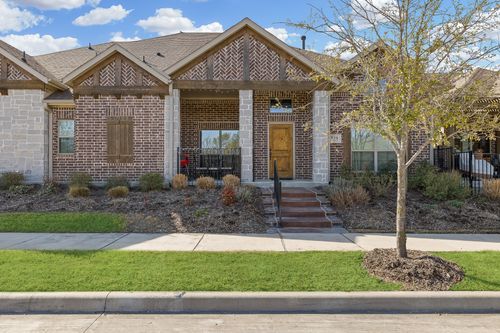 896 Hatton Sumner Pl, Arlington, TX, 76005-1192 | Card Image