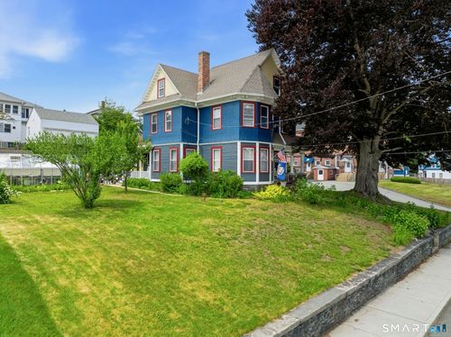110 Church St, Putnam, CT, 06260-1824 | Card Image