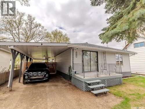316 1st St E, Delisle, SK, S0L0P0 | Card Image