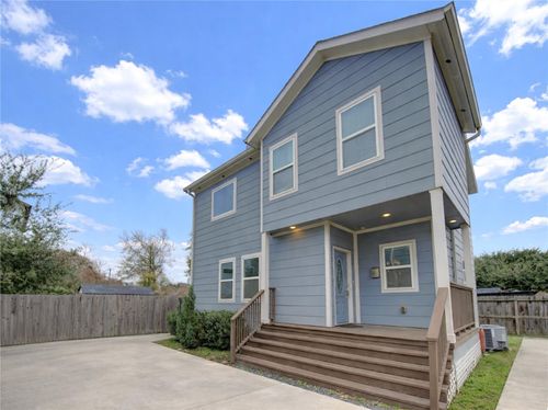 1115 Bunton St, Houston, TX, 77009-4916 | Card Image