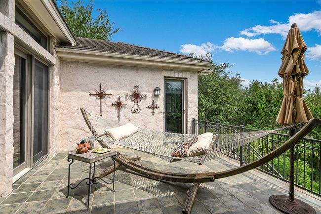 Uncovered portion of the back patio | Image 23