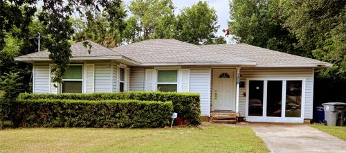 7050 Bates St, Dallas, TX, 75227-5701 | Card Image