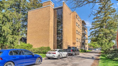 101-104 Devonshire Avenue, London South, ON, N6C2H8 | Card Image