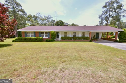 851 8th Ave, Eastman, GA, 31023-6535 | Card Image