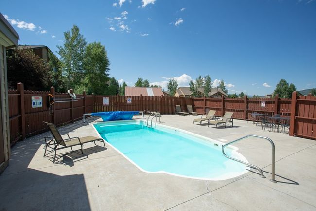 Pool with views | Image 27