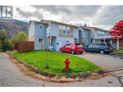 3362 Laurel Cres, Townhouse with 3 bedrooms, 2 bathrooms and 2 parking in Trail BC | Image 1