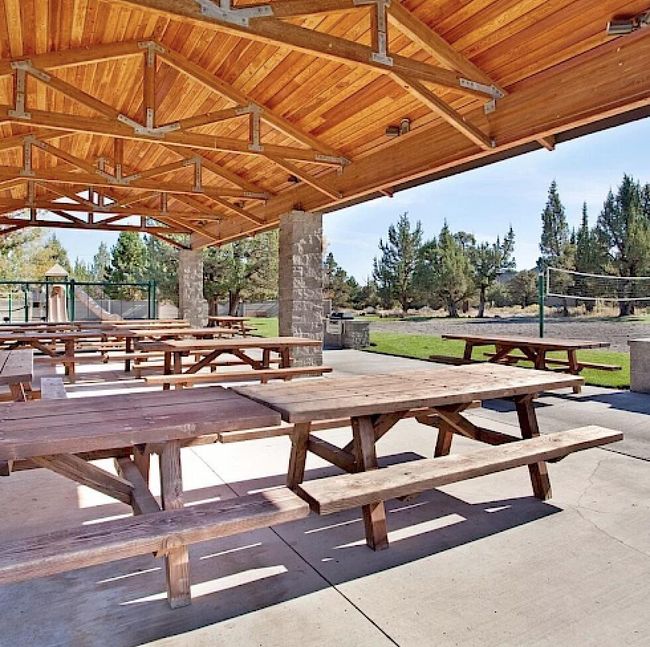 Pavilion and volleyball court | Image 45