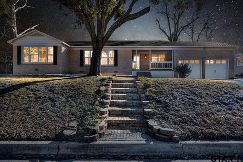 805 Wilma St, Tyler, TX, 75701-5638 | Card Image