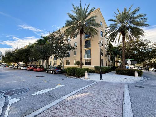 422-630 S Sapodilla Avenue, West Palm Beach, FL, 33401 | Card Image