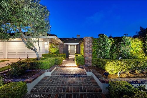 877 Sandcastle Dr, Corona del Mar, CA, 92625-1615 | Card Image