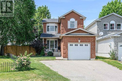 12 Curtis Crt, Port Hope, ON, L1A4H5 | Card Image