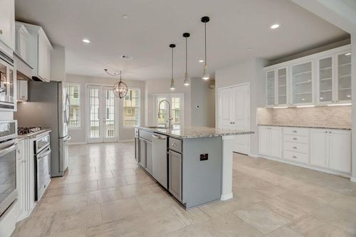 2714 Veranda Fls, League City, TX, 77573-7156 | Card Image