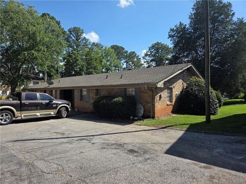 b-897 A Six Oaks Circle, Norcross, GA, 30093 | Card Image