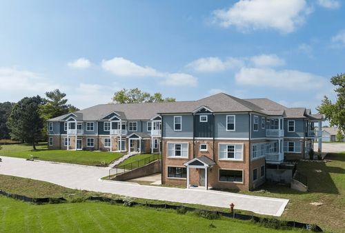 210-401 Haber Rd, Cary, IL, 60013 | Card Image