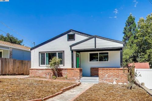 2131 Pomona Ave, Martinez, CA, 94553-2729 | Card Image