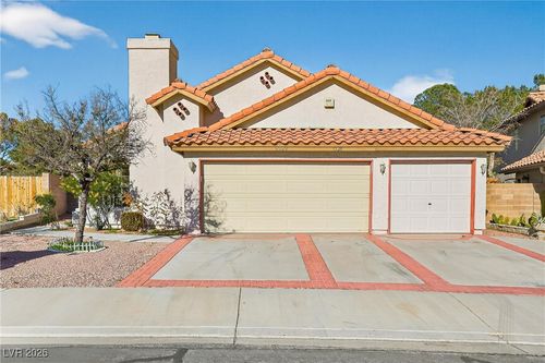 9528 Shallow Brook Cir, Las Vegas, NV, 89117-0713 | Card Image
