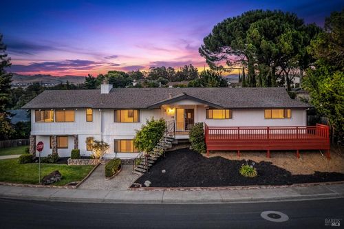 312 Skyline Dr, Vallejo, CA, 94591 | Card Image