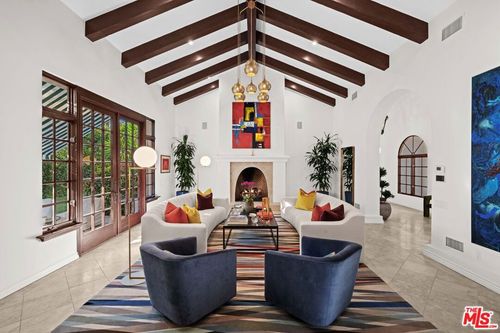 2347 E Valley Rd, MONTECITO, CA, 93108-1516 | Card Image