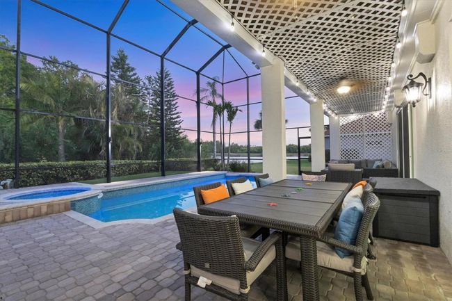 7538 Camden Harbour Dr, House other with 6 bedrooms, 4 bathrooms and null parking in BRADENTON FL | Image 8