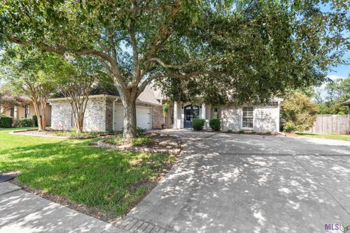 18164 Lake Harbor Ln, Prairieville, LA, 70769 | Card Image