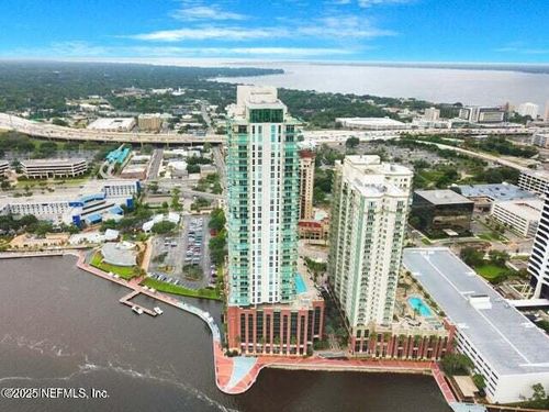 2402-1431 Riverplace Blvd, JACKSONVILLE, FL, 32207-9028 | Card Image