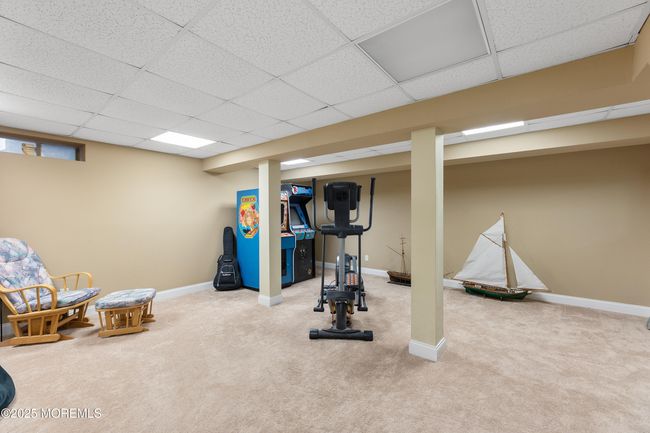 21 Homestead Cir, House other with 5 bedrooms, 4 bathrooms and null parking in Marlboro NJ | Image 57